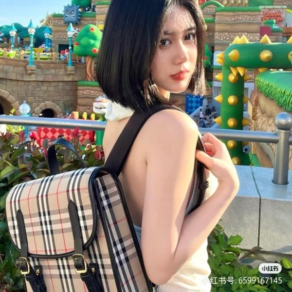 버** 빈티지 체크 에코닐 사첼 백팩