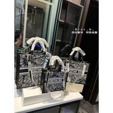디* 신상 미스 북토트