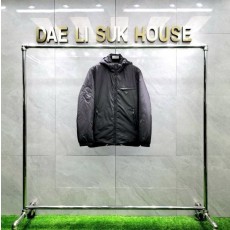 프** 24FW 리나일론 푸퍼자켓
