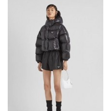 프** 24FW 리나일론 구스 숏 패징 패딩