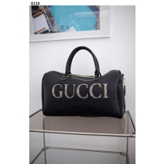 구* Medium logo leather duffel bag 미디엄 로고 레더 더플백
