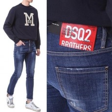 디**** 시그니쳐 레드패치