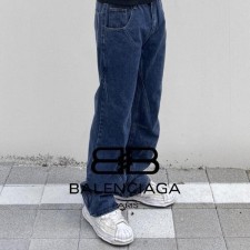 발**** 스티치 플레어진