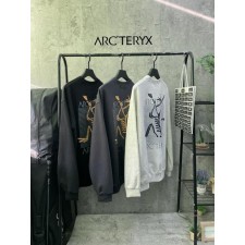 아**** 로고 맨투맨