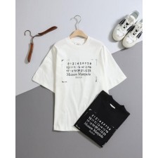 메* 마르지엘라 수입 픽셀 넘버링 로고 티셔츠