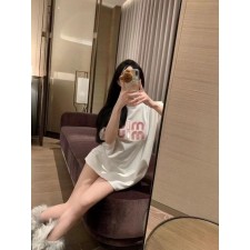 미*** 수입고급 여성 핑크로고 티셔츠