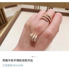 불** 세르펜티 바이퍼 펜던트 다이아 골드 목걸이