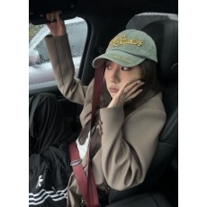 아** 스튜디오 시그니쳐 올카키 자수모자