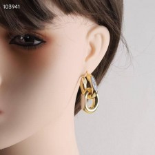 생** 이어링