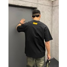 루* 엠보싱 멀티로고자수 티셔츠