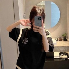 로** 자수 티셔츠