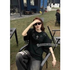 크* 십자가 넥 포인트 티셔츠