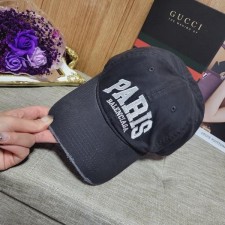 발**** 파리 자수 볼캡