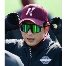 오** 수트로 아시안핏 남녀공용