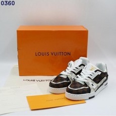 루* LV 트레이너 에벤 스니커즈