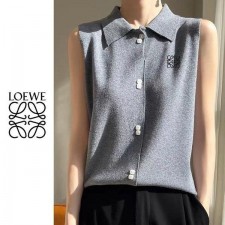 로** 자수 투버튼 카라 민소매 나시