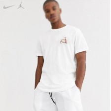 나** 점프맨 백로고 반팔 티셔츠 07