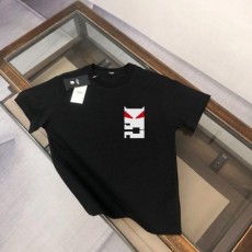펜* 레드아이 캐릭터 반팔티