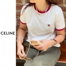 셀** 레드 라인 배색 티셔츠