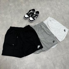 나** 핀턱 밴딩 반바지