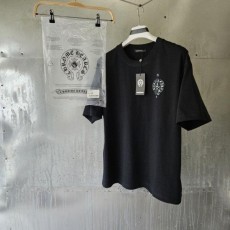크* 레터링 로고 티셔츠