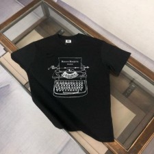 메* 마르지엘라 스와치 반팔티