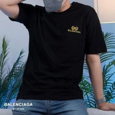 발**** 골드 자수 티셔츠