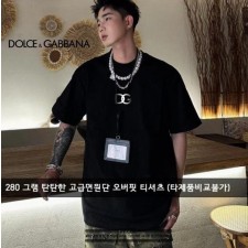 돌* 백 바코드 로고 오버핏 티셔츠