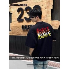 디**** 백 포에버 로고 오버핏 티셔츠