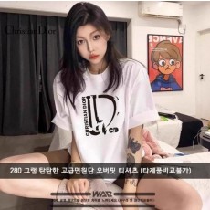 디* 별빛 레터링 로고 오버핏 티셔츠