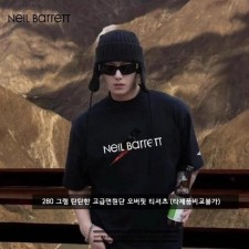 닐** 그래픽 번개 로고 오버핏 티셔츠