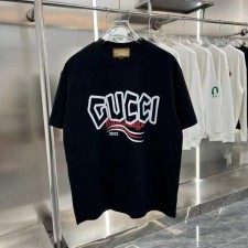 구* X 발**** 콜라보 반팔 티셔츠