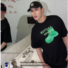보** 페인트 신발 디자인 반팔 티셔츠