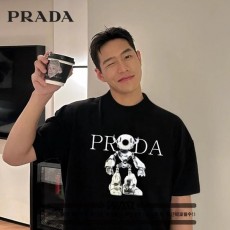 프** 외계인 디자인 반팔 티셔츠