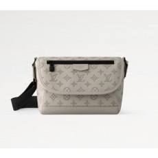 루* M14912 ㅡMONOGRAM SHADOW 펄스 메신저 풀박스