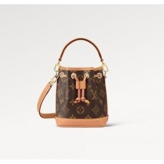 루* 나노노에 모노