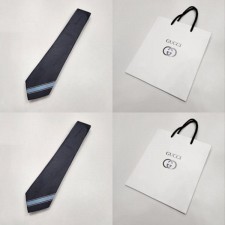 구* gg로고 사선 실크 넥타이