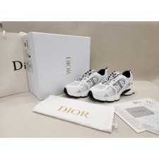 디* 크로노 한소희 스니커즈