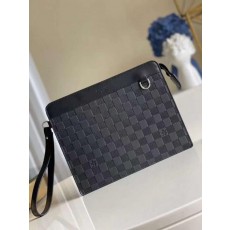 루* 포르테 스트랩 클러치