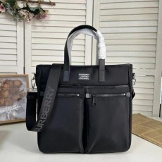 버** B 포켓 쇼퍼 크러스백