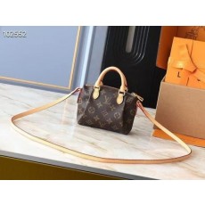 루* 나노튀렌드