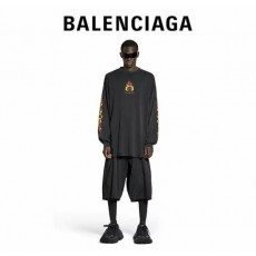 발**** 불꽃 긴팔 워싱 티셔츠