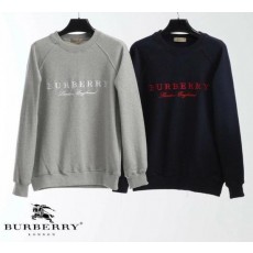 버** 테이든 자수 로고 레터링 맨투맨