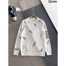 톰* 깃털자수 니트