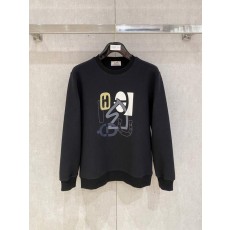 에*** 가죽로고 맨투맨