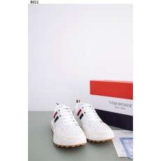 톰* 테크러너 삼선 포인트 스니커즈