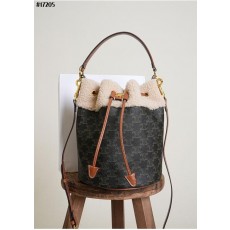 셀** 트리옹프 시어링 클라라 버킷백