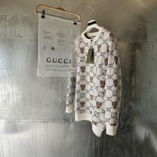 구* 자가드 테디베어 스웨터