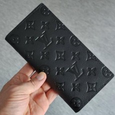 [69번] 루* 브라짜 월릿