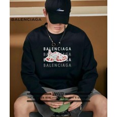 발**** 스니커즈 로고 디자인 긴팔티셔츠 (시보리없음)